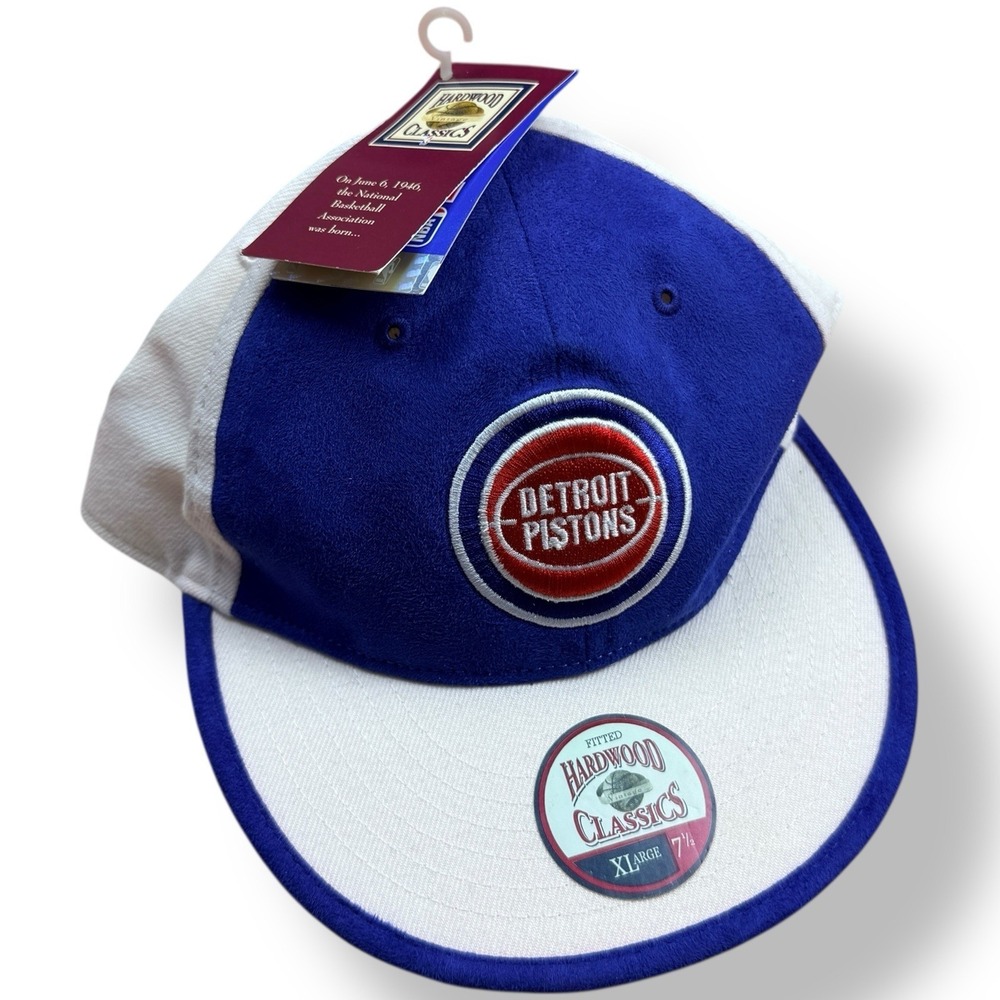 Hardwood Classics Detroit Pistons White Blue Fitted Hat XL 7.5 Men's NWT